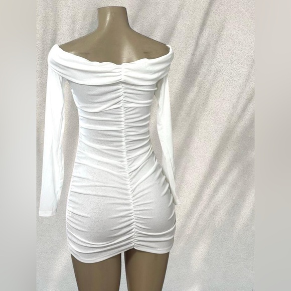 White Ruched Cut-Out Mini Dress 🤍 Off-Shoulder Bodycon - Picture 4 of 5